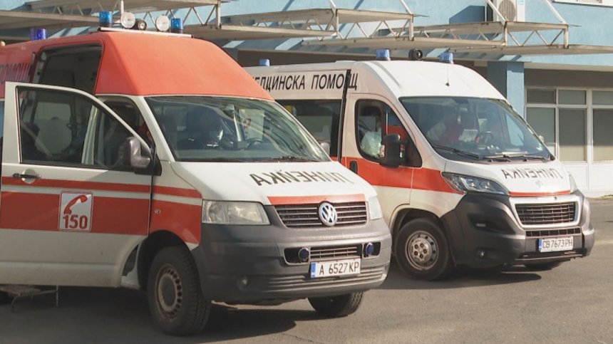 Бебе почина в болница в Бургас, гневни роднини нападнаха медиците
