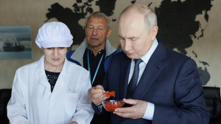 Япония: Посещението на Путин на Курилските острови е "неприемливо"