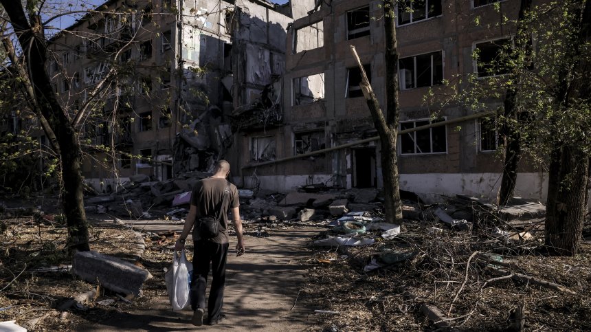 Украйна отново подложена на масиран ракетен обстрел от Русия