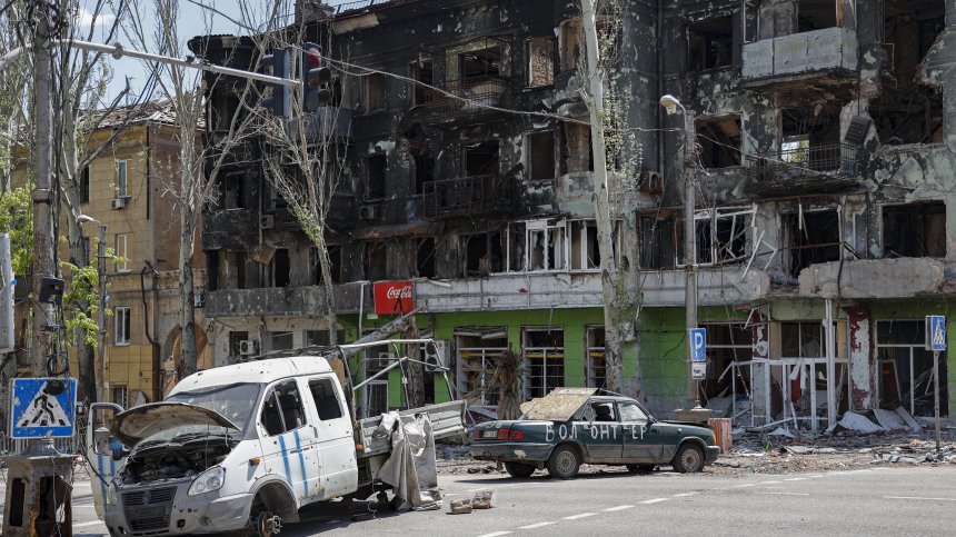 Русия опустошава Одеса със стари съветски ракети, стотици са в капан в "Азовстал"