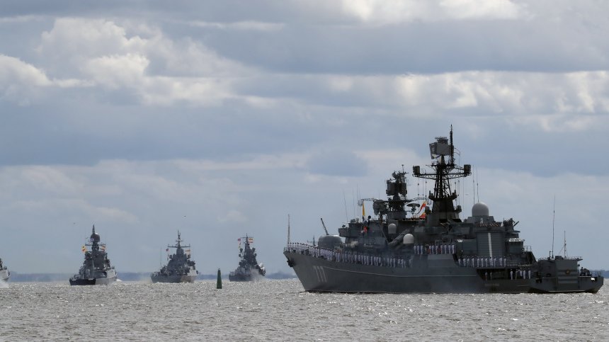 Украйна твърди, че е унищожила 15 руски кораба в Черно море и е повредила още 12