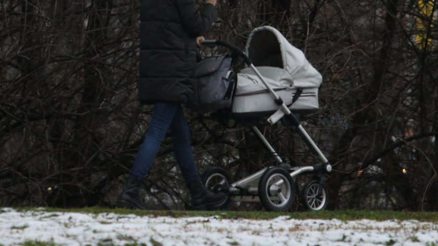 От Helpbook: Няма рампа за колички в сградата на община Витоша