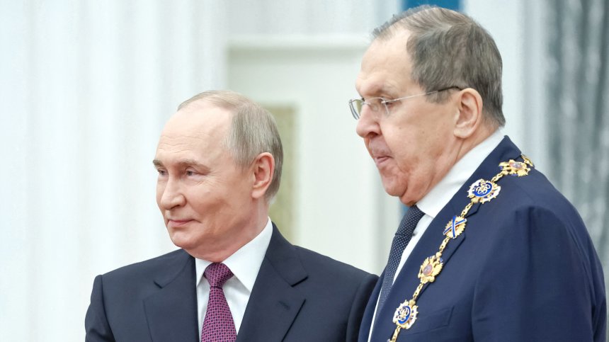 Владимир Путин удостои Сергей Лавров с най-високото руско отличие