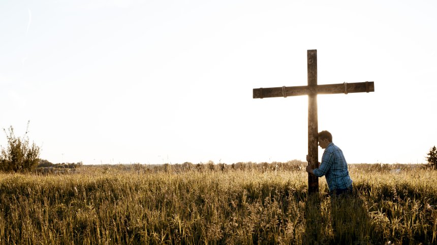 Кръстовден: Вярвания, обичаи и значението на празника на 14 септември