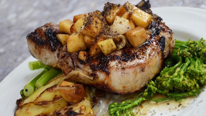 Стига преяждане! Кога мозъкът разбира, че сме сити и какво да ядем?