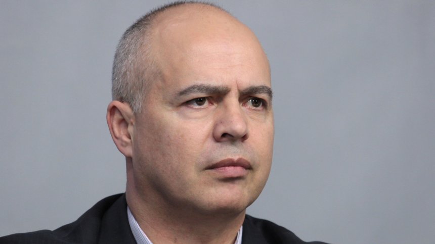 Свиленски: Връщаме мандата неизпълнен, "Възраждане" са патерица на ГЕРБ, а ИТН - на ДПС