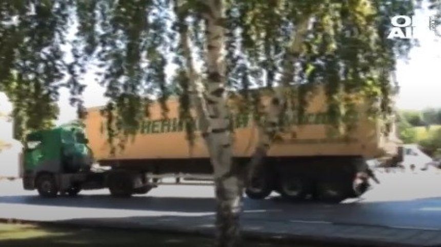 Масово преминаване на камиони руши настилки и напуква къщи в с. Добротица