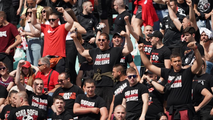 Ганчев раздели на две феновете на ЦСКА, голяма част не му вярват