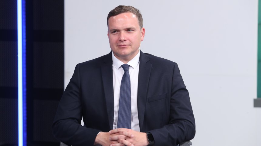 Развенчани са митовете, застрахователите не плащат и че застраховките са скъпи