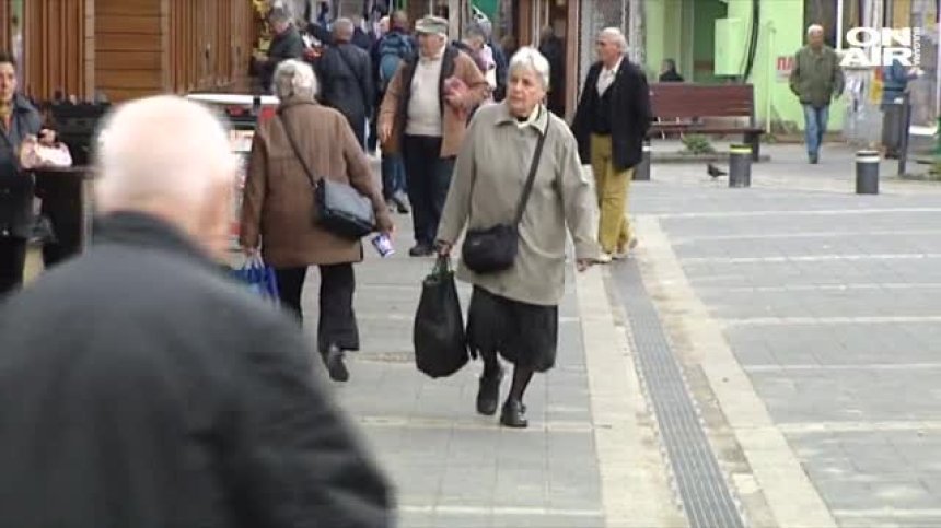 Започва изплащането на пенсиите за април