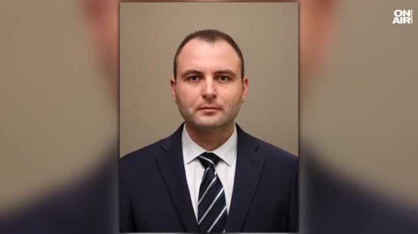 Евгени Симеонов замени Спецов като особен търговски управител на "Лукойл"