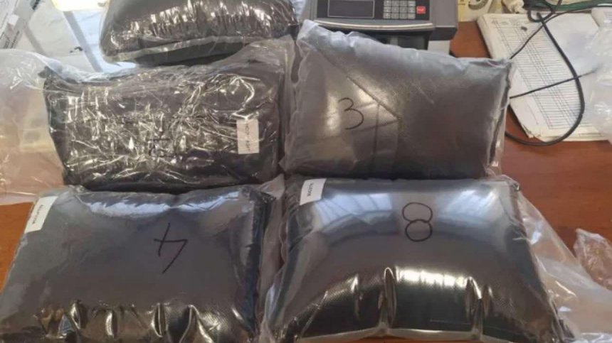 Откриха над половин тон канабис в Гърция, предназначен за България