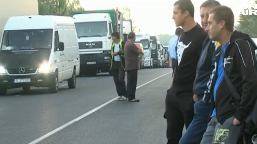 Превозвачи на протест, търпят загуби заради затворения пункт "Илинден"