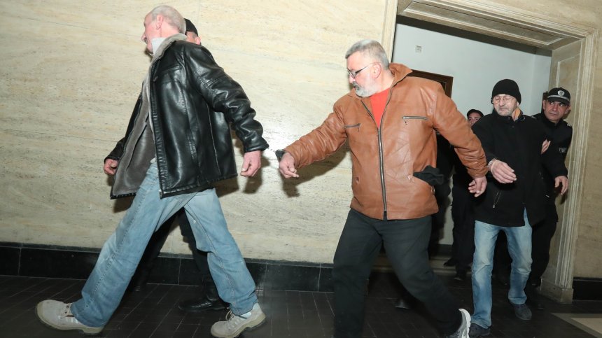 СГС остави в ареста задържаните за смъртта на 18 мигранти край Локорско