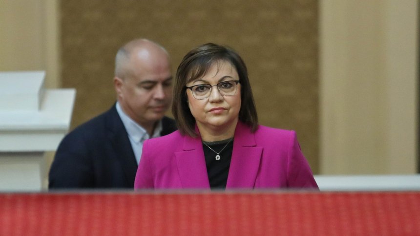 Нинова зове: Масово подавайте жалби, за да блокираме мобилните оператори в съда