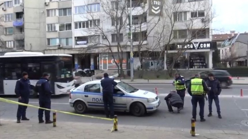 Стрелба с газов пистолет пред съда в Пловдив, две ромски фамилии се сбиха