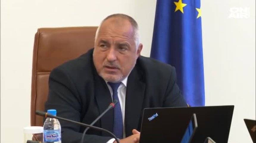 Правителството спира, парите продължават -  МС реши да удължи финансовите мерките 