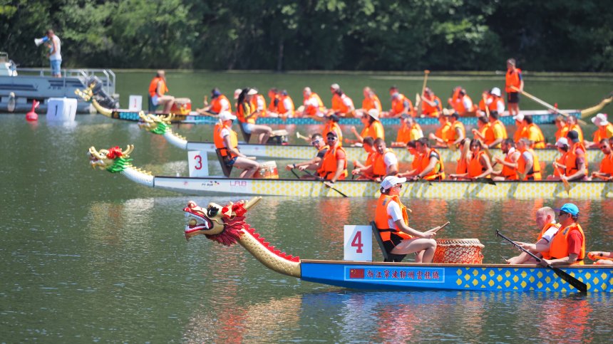 Фестивал на драконовите лодки на езерото Панчарево - история на повече 2 000 години