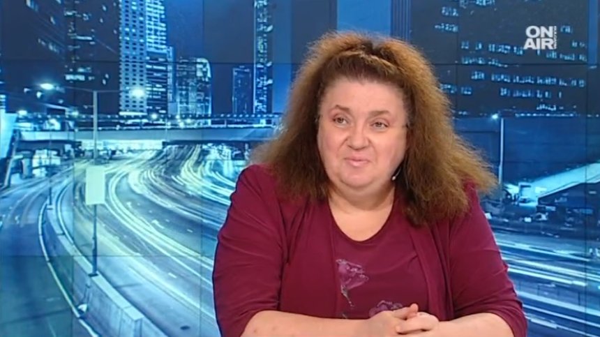 Вирусолог: Ако маските бяха вредни, нямаше да има живи лекари и сестри