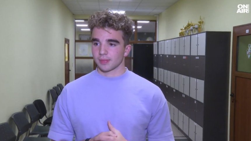 Райският газ се поръчва лесно като пица, инфлуенсъри: "Демоде е"