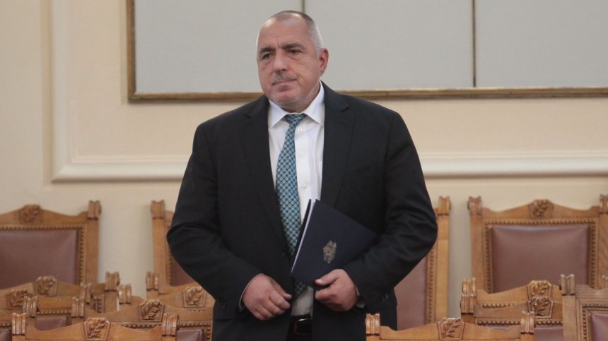 Санитарно извънредно положение ще съпътства ежедневието ни