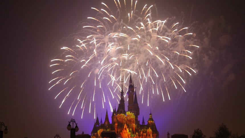 Ковид-19 нанесе тежък финансов удар върху Disney