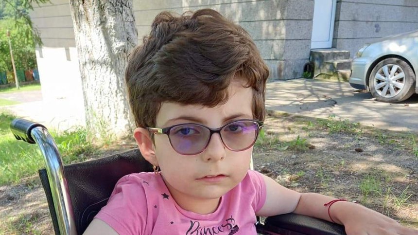 Надежда за Поли: Благотворителен футболен турнир събира средства за лечението ѝ