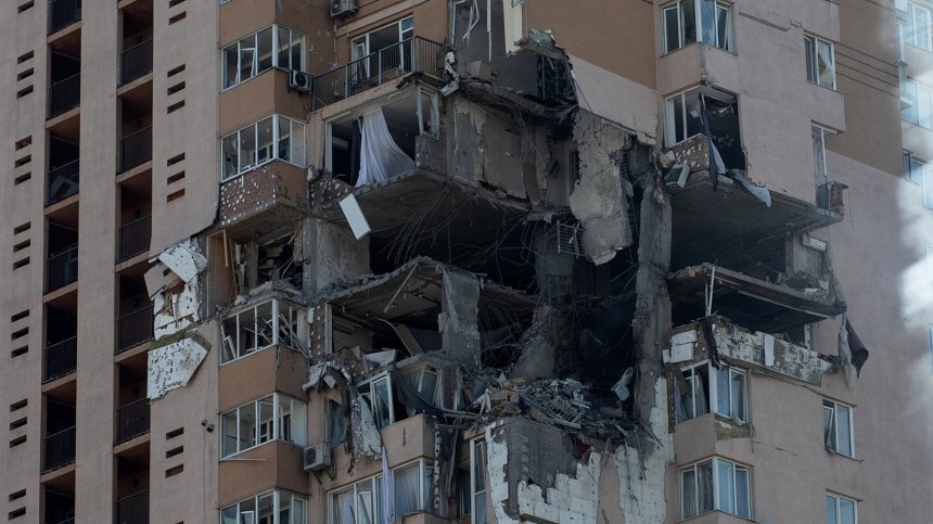 Кличко: Киев е обкръжен, евакуацията е невъзможна, пътищата са блокирани!