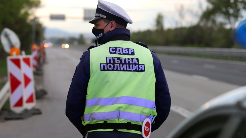 Повдигат три обвинения на шофьора след лудата гонка с полицията в Бургас
