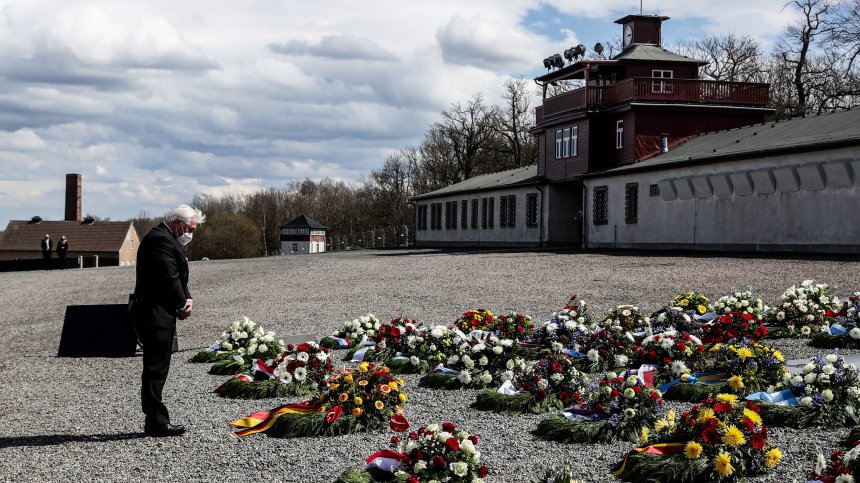 Германски политици отдадоха почит на жертвите на Холокоста в лагера Бухенвалд