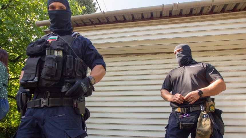 Какво знаем за българската следа в пейджърите на "Хизбула"?