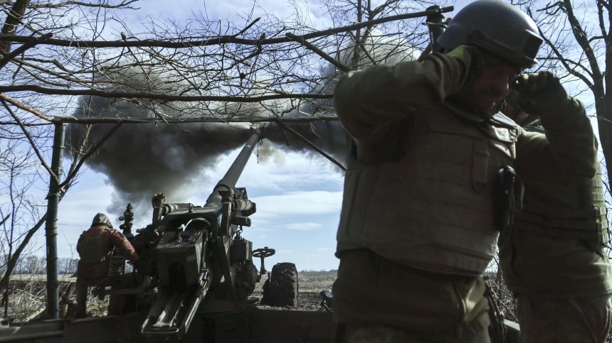 Британското разузнаване: Русия дава много жертви в Украйна заради наливането с алкохол