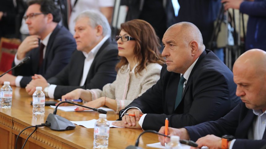 ГЕРБ: Радев демонстрира неадекватна позиция, България следва демократичния свят
