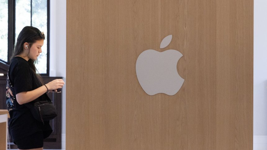Бивши служителки съдят Apple заради по-ниско заплащане спрямо това на мъжете