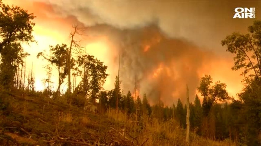 Калифорнийският пожар погуби огнеборец, разраства се