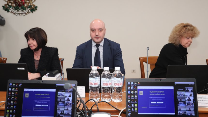 ВСС заседава по казуса с клуба за магистрати на Мартин Божанов