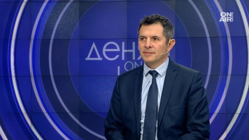 Кой нареди на полицаите да бият невинни граждани на протеста срещу БФС?