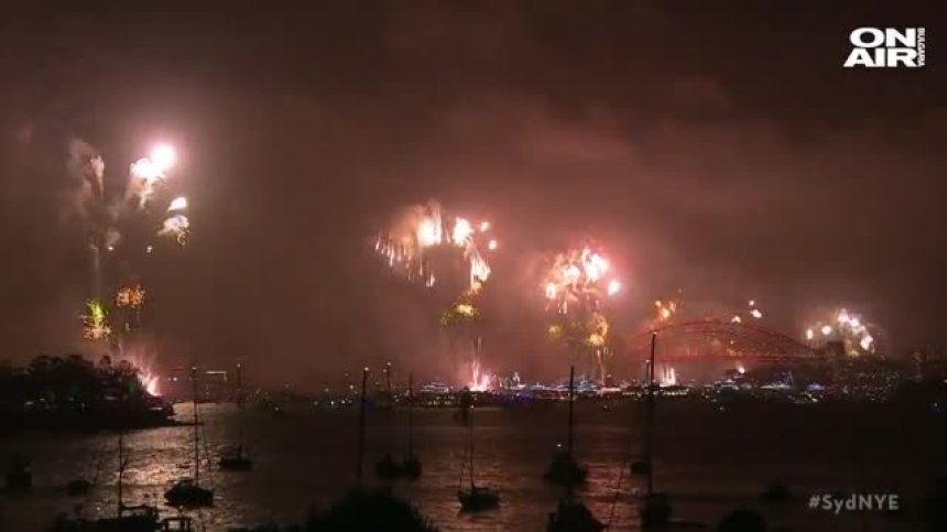 В Сидни искат отмяна на пищната заря по случай Нова година