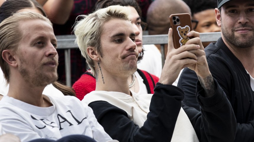 Две жени обвиниха Джъстин Бийбър в изнасилване