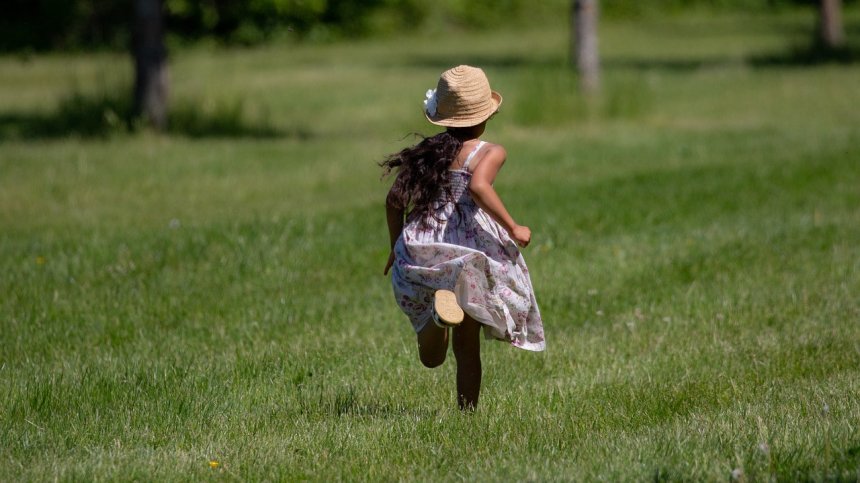 Проучване: Децата, живеещи близо до зелени площи, имат по-здрави кости