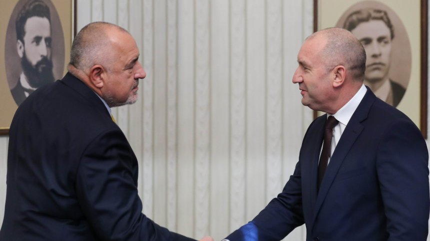 ГЕРБ-СДС: Референдумът за еврото противоречи на Конституцията, да се върне на Радев