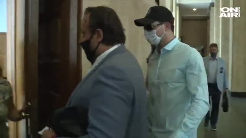 Кристиан Николов бил заспал пред волана при инцидента с Милен Цветков