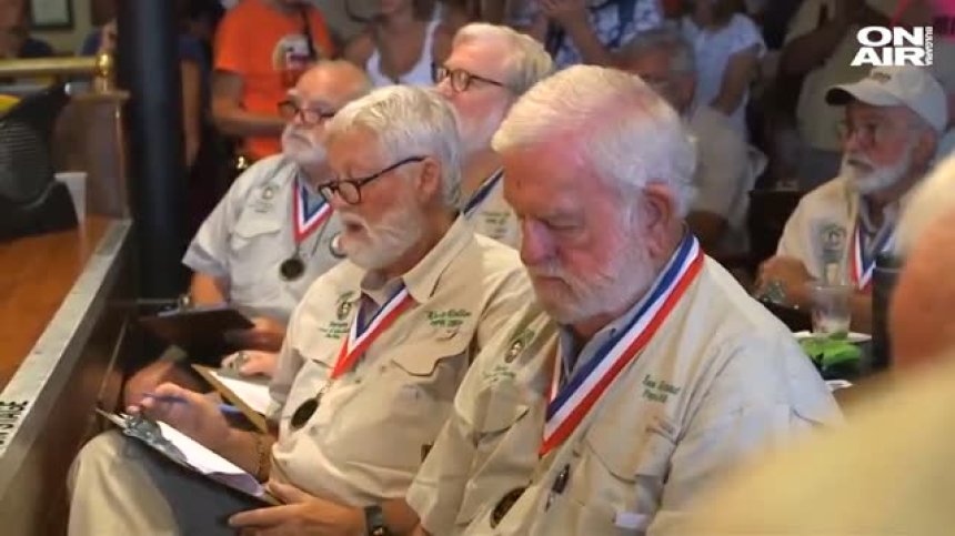 Почитатели на Хемингуей се надпреварват в конкурс за негови двойници