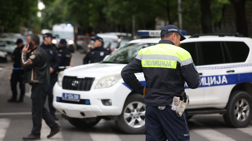 Нови бомбени заплахи в Сърбия - затвориха летище, болници и факултети