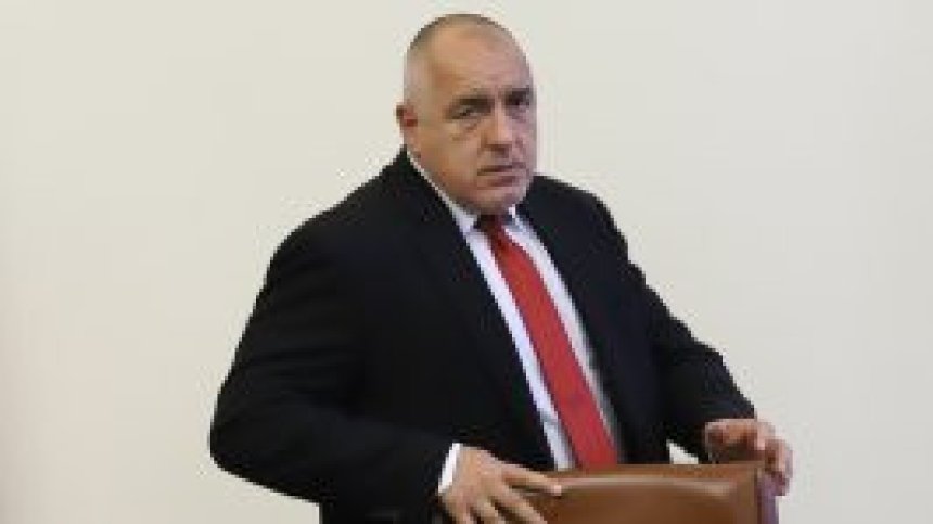 Борисов: Заплатите на сестрите не са такива, каквито ги говорят