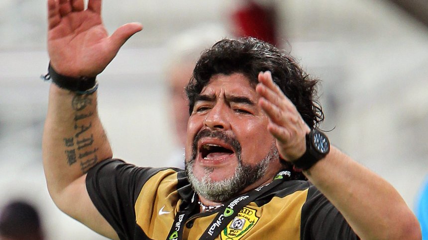 Адвокатът на Марадона: Лекарски грешки и роднини го убиха!