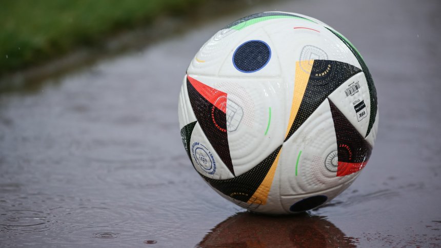 БФС остави два отбора в елита без лиценз