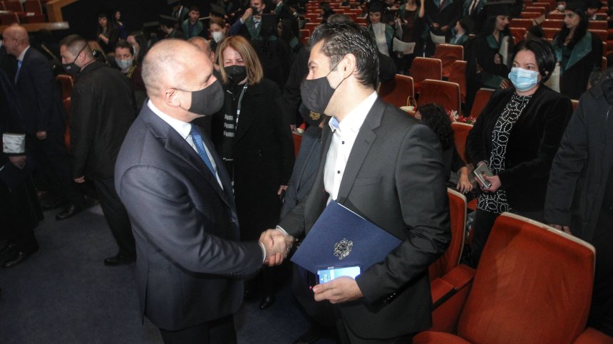 Радев: Призовката на Кирил Петков е форма на институционално изнудване