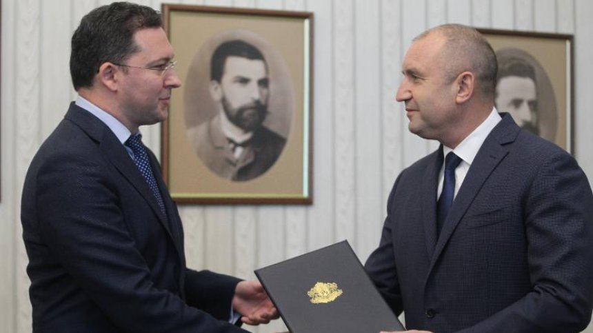 Митов: Страната се управлява еднолично от Румен Радев и това води до хаос