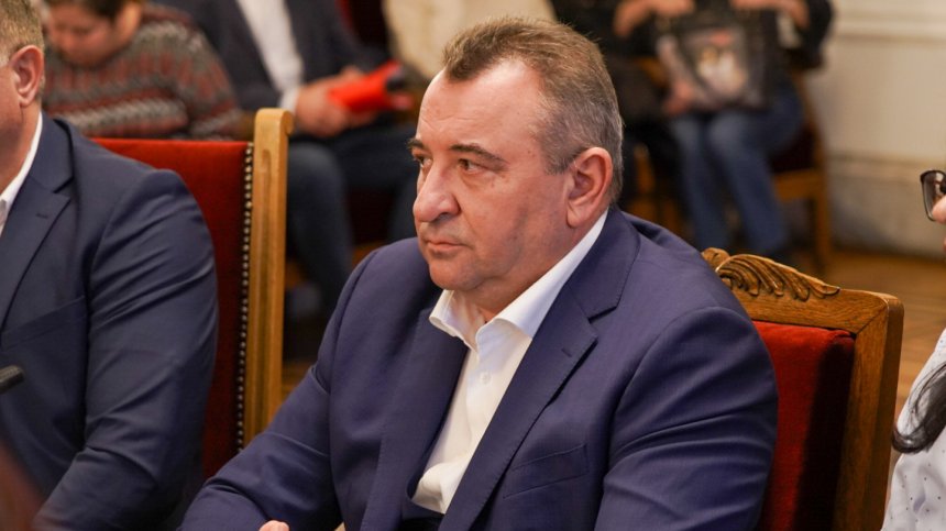 Министър Кондева отмени заповедта за уволнение на директора на "Пирогов"